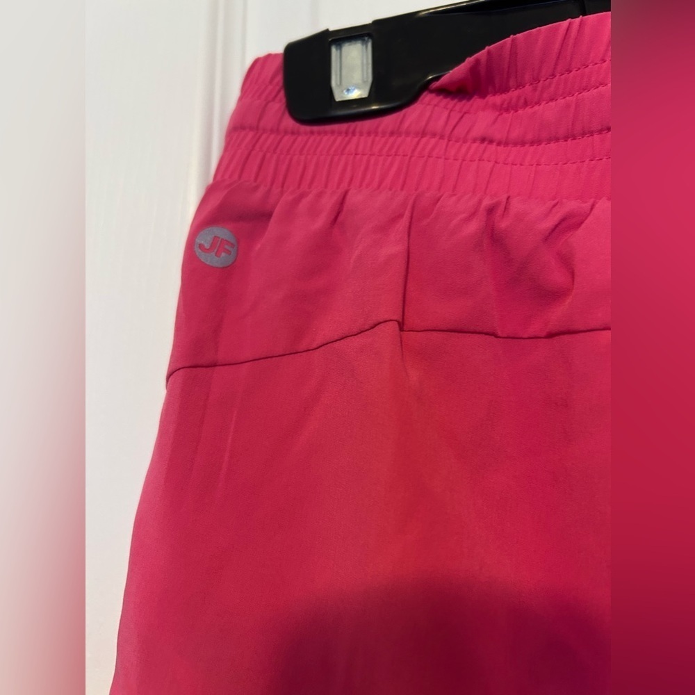 Joe Fresh Women's Fuchsia Athletic Shorts - Picture 4 of 4